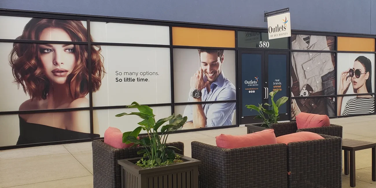 picture of multiple window display ads